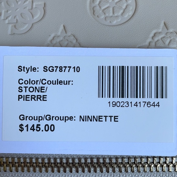 Guess♥️Brand New♥️ Hand- Bag from Guess !! - Picture 6 of 8